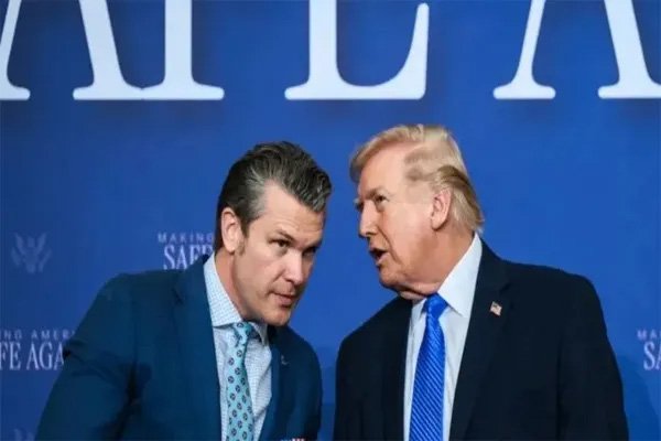 ईरान पर हमले से ठीक पहले अमेरिकी रक्षा मंत्री का बड़ा ‘खेल, करोड़ों के निवेश की कोशिश से मचा हड़कंप