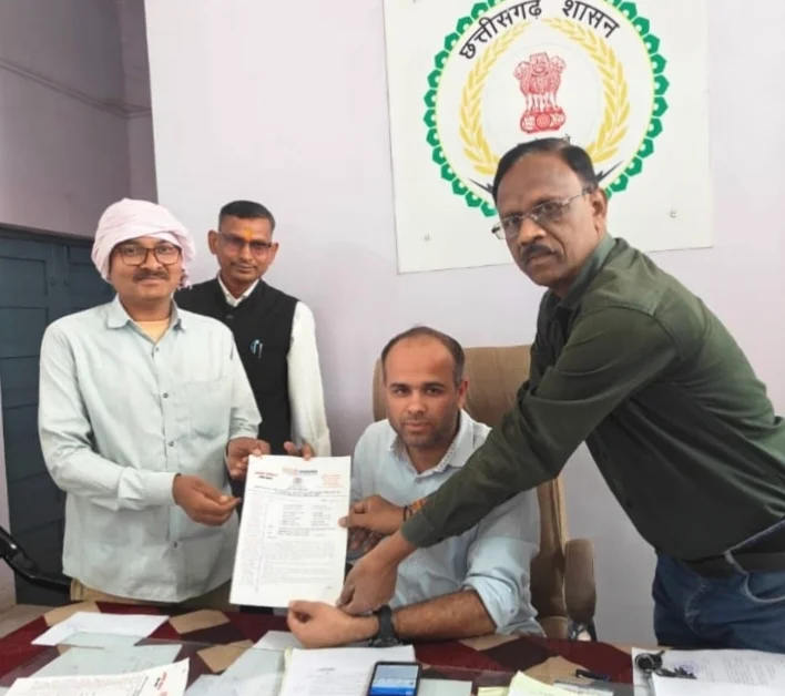 अन्य पिछड़ा वर्ग के हित संवर्धन हेतु मुख्यमंत्री के नाम सौंपा गया ज्ञापन