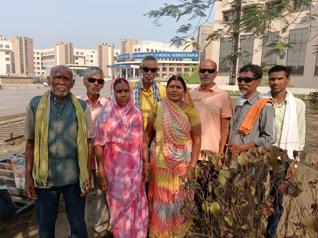 अटल वयो अभ्युदय योजना के तहत जिले के 12 वृद्धजनों का एम्स रायपुर में मोतियाबिंद का सफल ऑपरेशन अटल वयो अभ्युदय योजना के तहत जिले के 12 वृद्धजनों का एम्स रायपुर में मोतियाबिंद का सफल ऑपरेशन