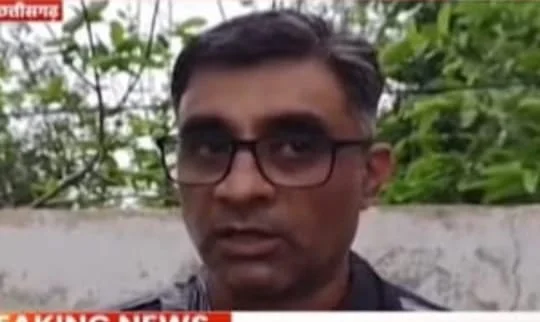 नंदिनी नगर का गुण्डा बदमाश डॉ. दुष्यंत खोसला एक वर्ष के लिए जिलाबदर नंदिनी नगर का गुण्डा बदमाश डॉ. दुष्यंत खोसला एक वर्ष के लिए जिलाबदर