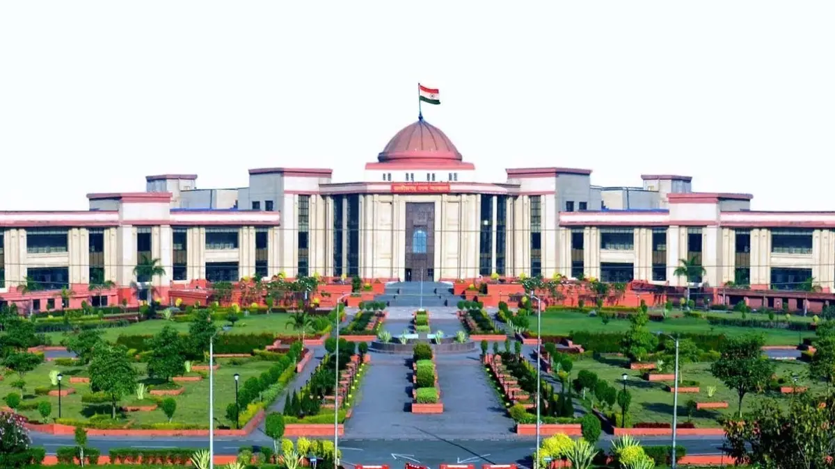 पुलिस आरक्षक भर्ती मामले में HC का बड़ा फैसला : ज्वाइनिंग के बाद बचे पद वेटिंग लिस्ट से भरे जाएंगे