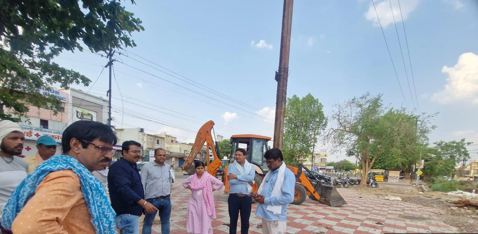 हनोदा माइनर नहर क्षेत्र में अतिक्रमण हटाने की बड़ी कार्रवाई हनोदा माइनर नहर क्षेत्र में अतिक्रमण हटाने की बड़ी कार्रवाई