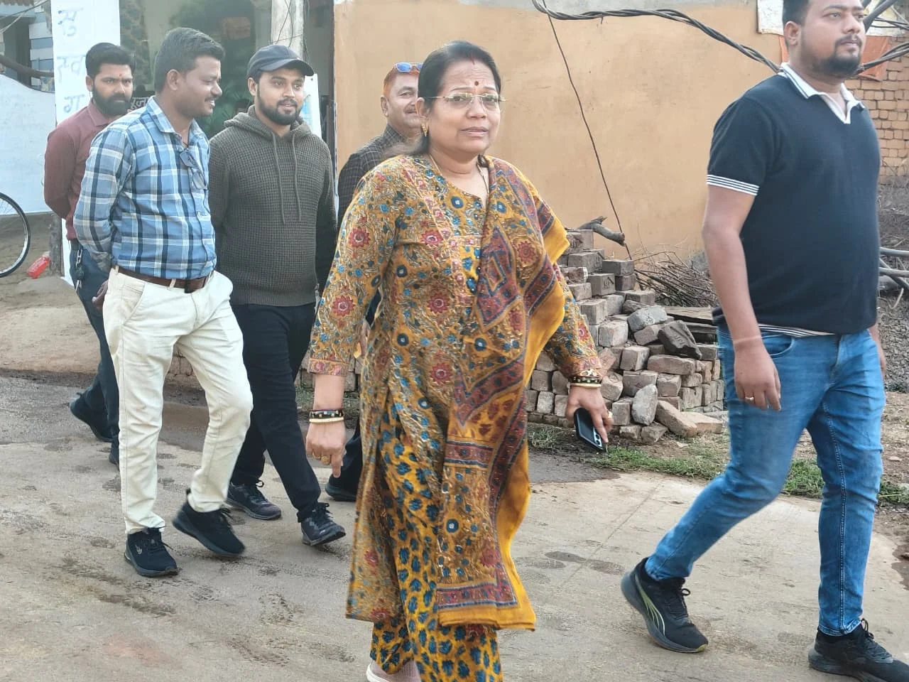 बिना टोटी वाले नल कनेक्शन को तत्काल काटे: महापौर शशि