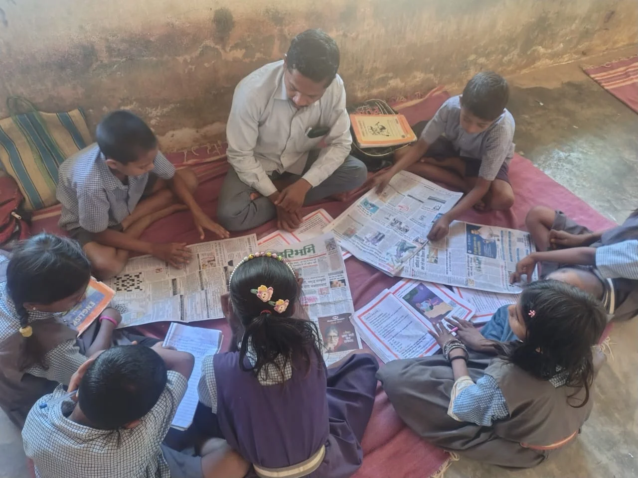 प्रार्थना सभा में गूंजेंगी अखबार की सुर्खियां