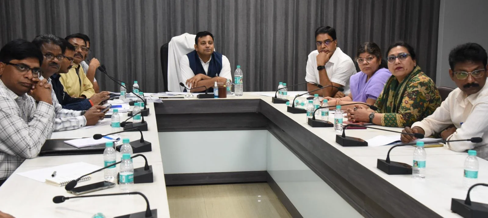 न्यू एज मीडिया में दक्ष बनें जनसंपर्क अधिकारी :- आयुक्त रजत बंसल न्यू एज मीडिया में दक्ष बनें जनसंपर्क अधिकारी :- आयुक्त रजत बंसल