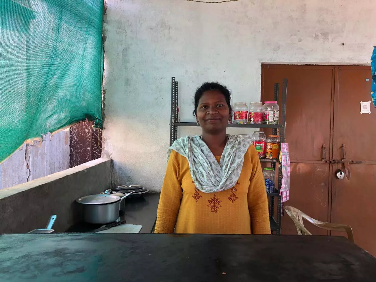 स्वरोजगार से सशक्त हो रही ग्रामीण महिलाएं स्वरोजगार से सशक्त हो रही ग्रामीण महिलाएं