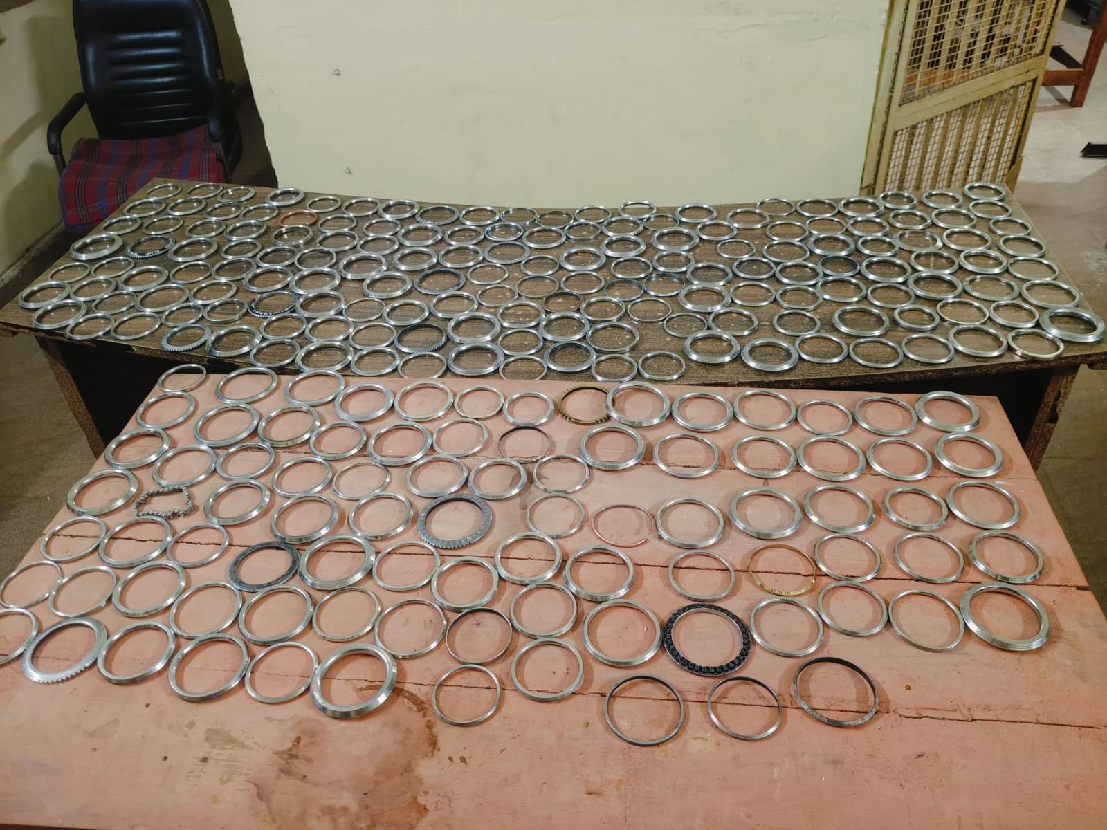 मड़ई मेला व भीड़-भाड़ वाले क्षेत्रों में दुर्ग पुलिस की सख़्त कार्रवाई