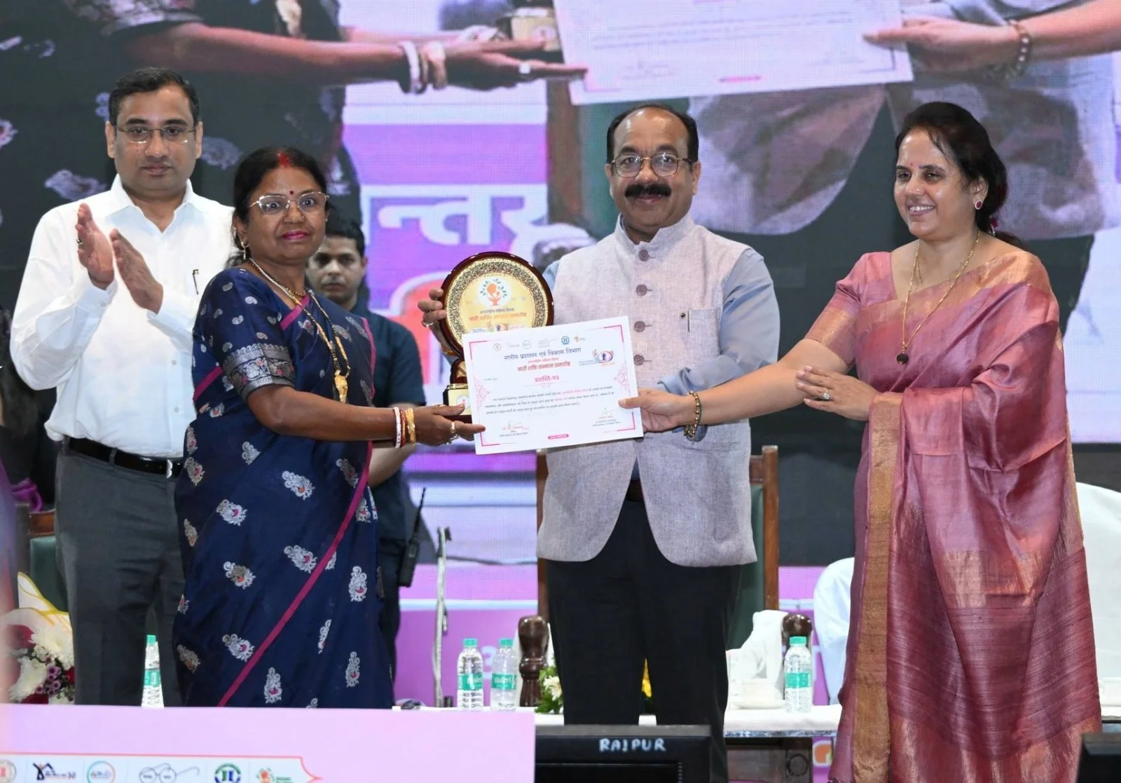 ईश्वर की अनुपम कृति हैं महिलाएं – अरुण साव