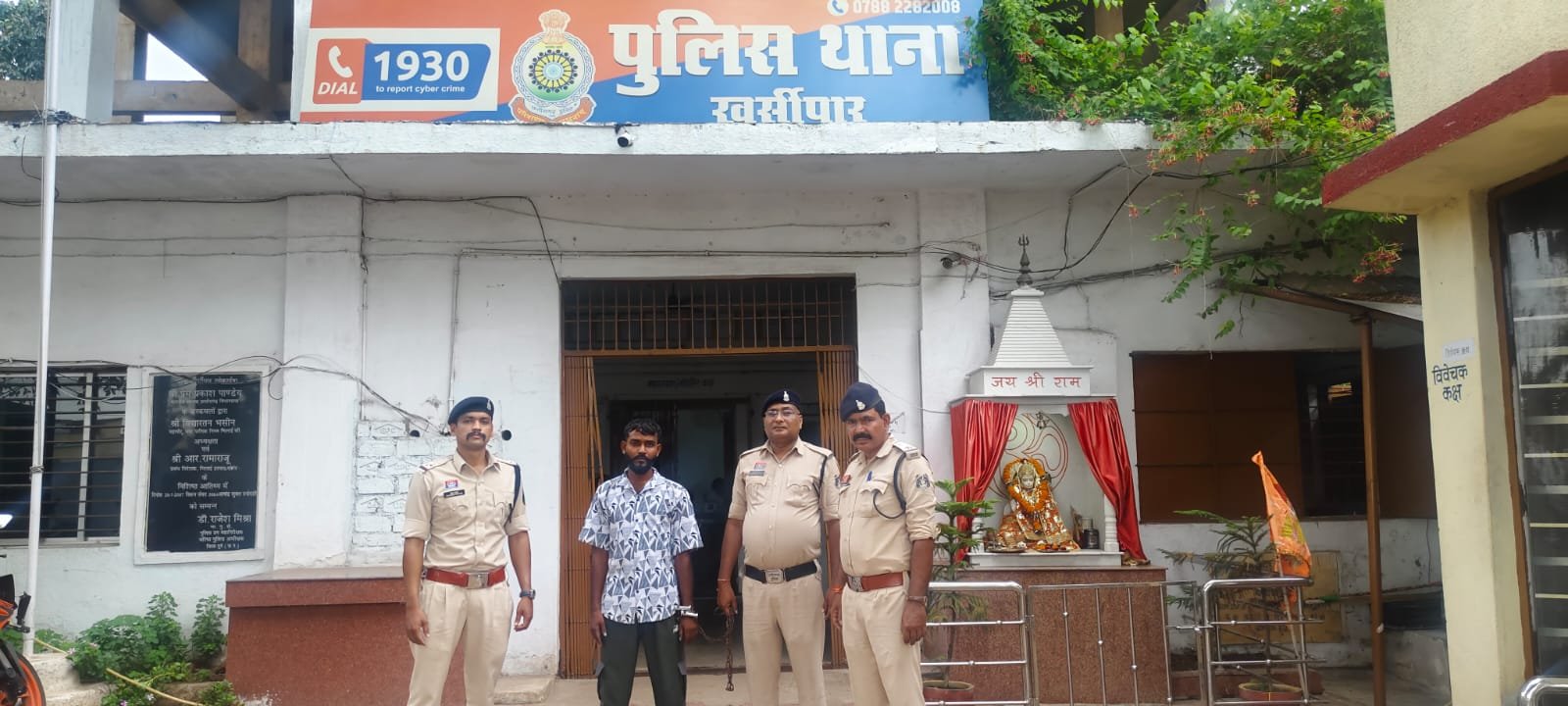 नशे के विरुद्ध दुर्ग पुलिस की लगातार प्रभावी कार्यवाही हर, 4 किलो 198 ग्राम अवैध गांजा के साथ आरोपी गिरफ्तार