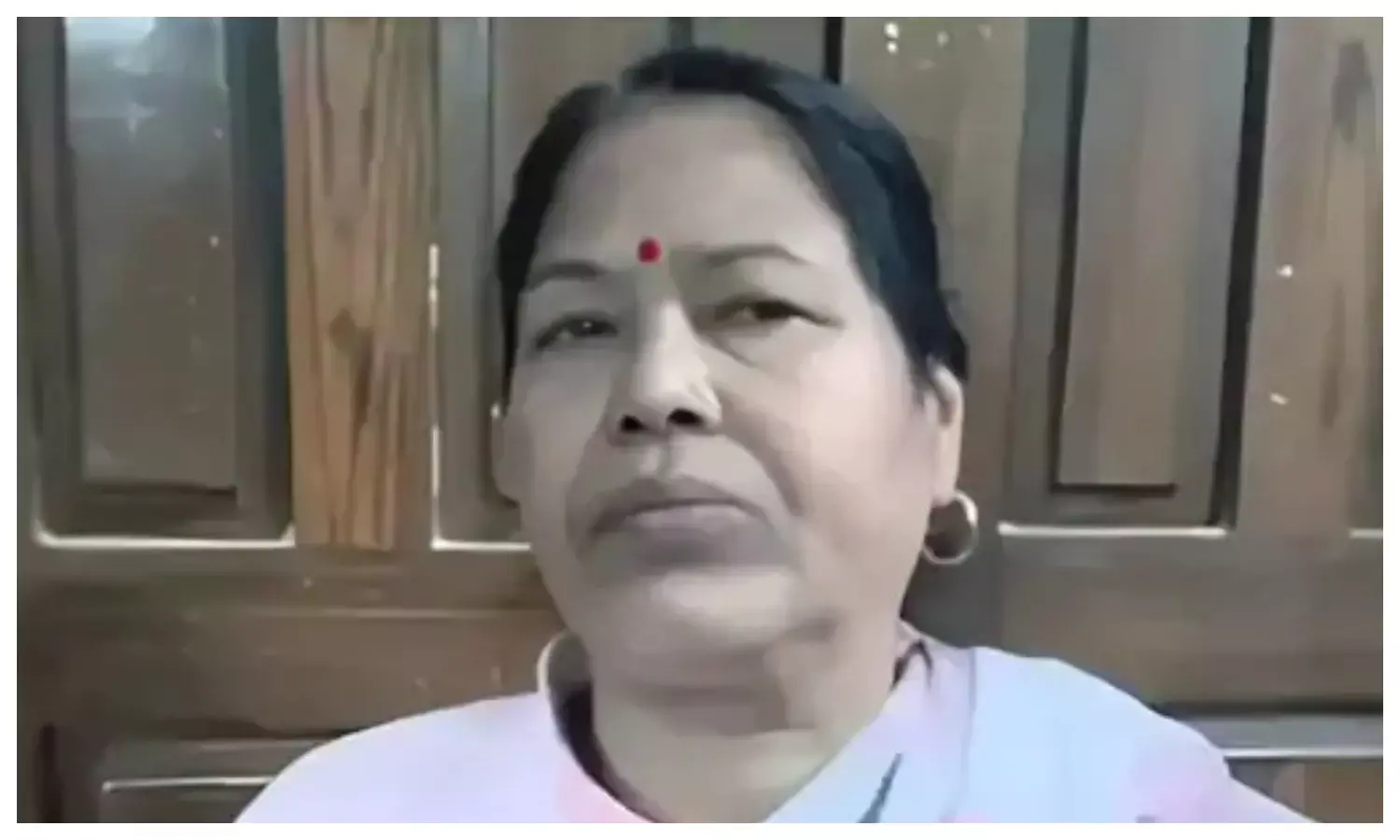 मऊगंज में वार्डन सस्पेंड: 6 लाख रुपए की अनियमितता, अनाधिकृत आहरण का आरोप