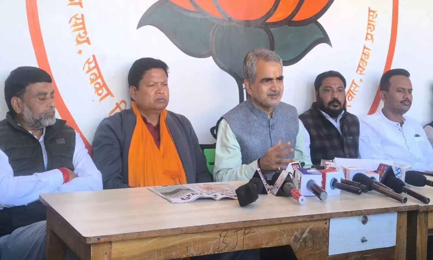 विकसित भारत रोजगार एवं आजीविका गारंटी मिशन को लेकर भाजपा प्रवक्ता शिवनारायण पांडेय ने कहा कि, इससे ग्रामीण अर्थव्यवस्था को मिलेगी मजबूती।